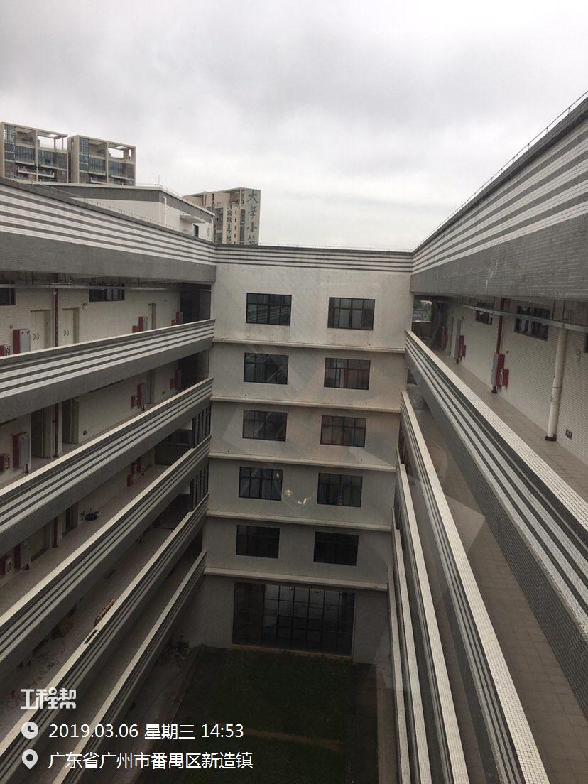 广州市番禺区石碁第四中学体育馆工程(广东广州市)